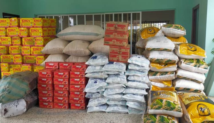 Inflation rate climbs to 14.23% as food prices ascend; Nigerians groan